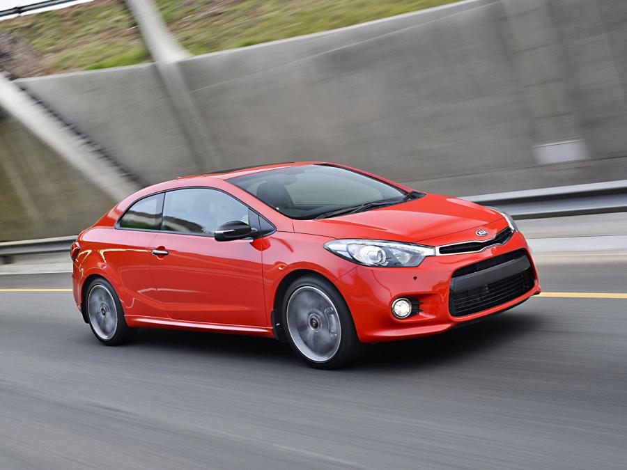  Kia Cerato Koup 2014 года  (ZA) (фото 24 из 30)